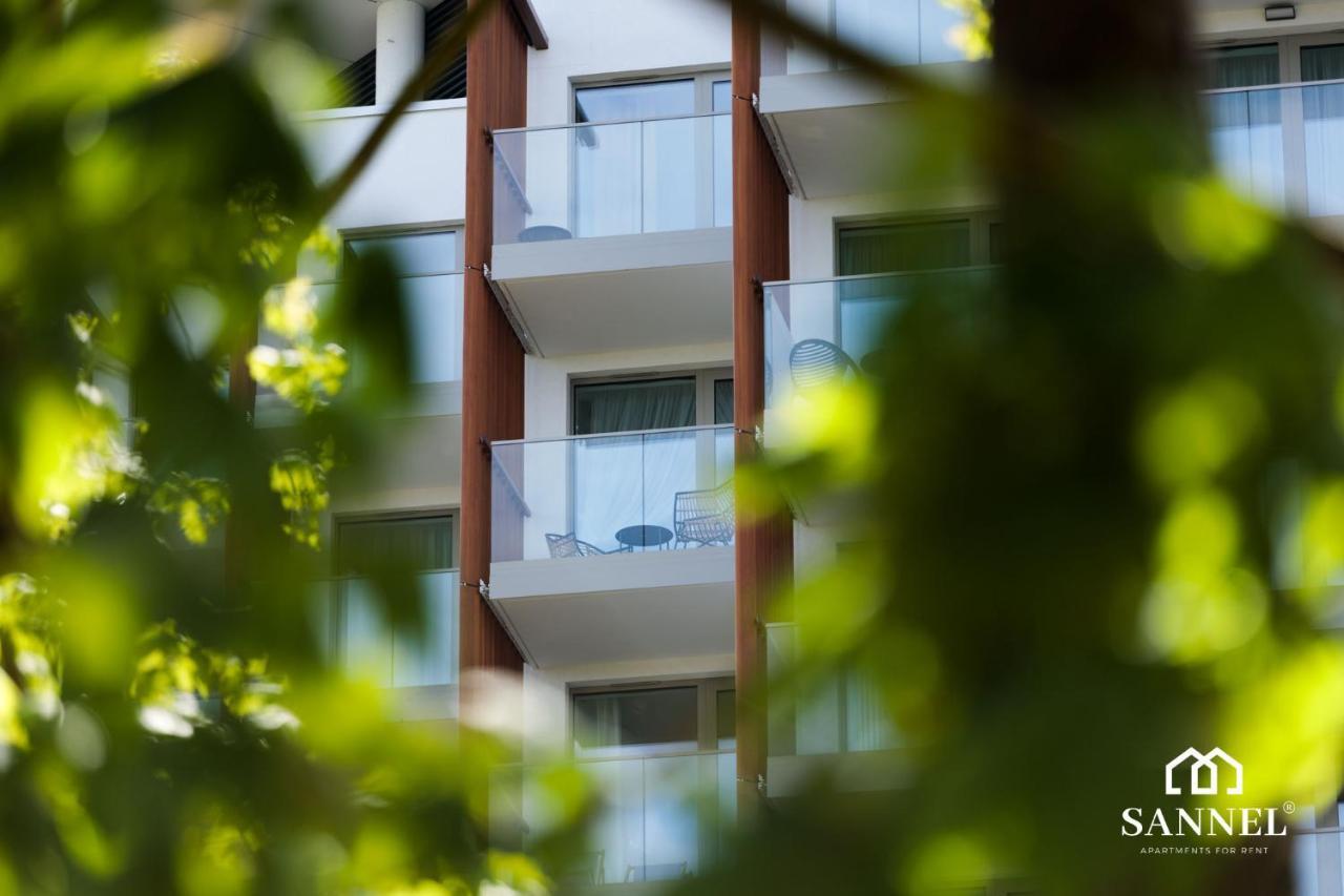 Apartament Prestige Z Dostepem Do Basenow,Strefy Saun,Jacuzzi - Pinea Apartments Pobierowo-Sannel Apartments For Rent Dış mekan fotoğraf